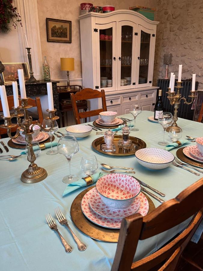 Le Loriot Bed & Breakfast Champagne-et-Fontaine ภายนอก รูปภาพ